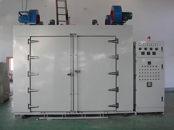 Aircraft engine high temperature drying oven