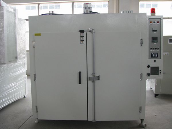 Oven for the automotive industry parts
